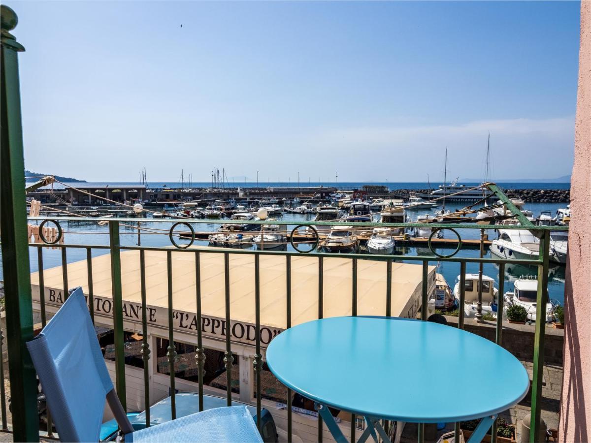 Casa Mariarosa - Seaside Apartment With Balcony Piano di Sorrento Eksteriør billede