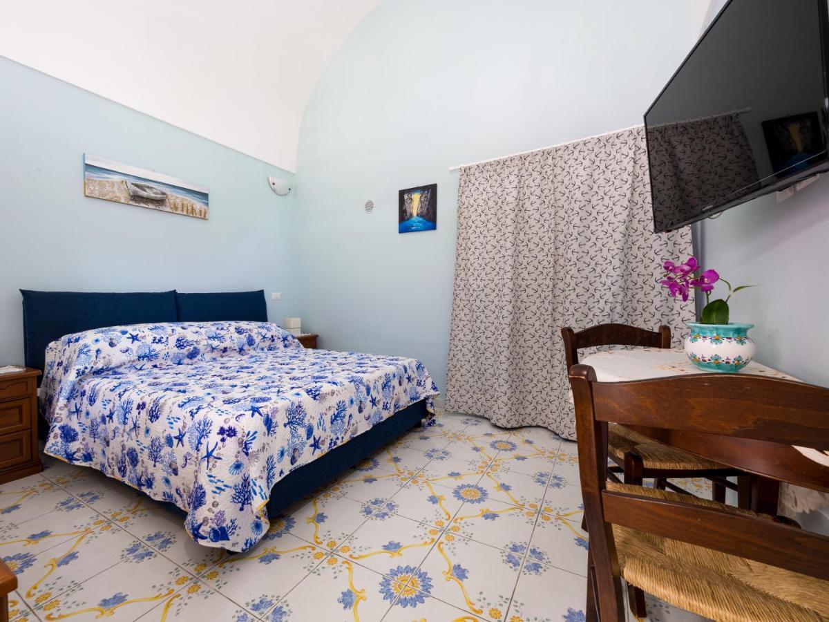 Casa Mariarosa - Seaside Apartment With Balcony Piano di Sorrento Eksteriør billede