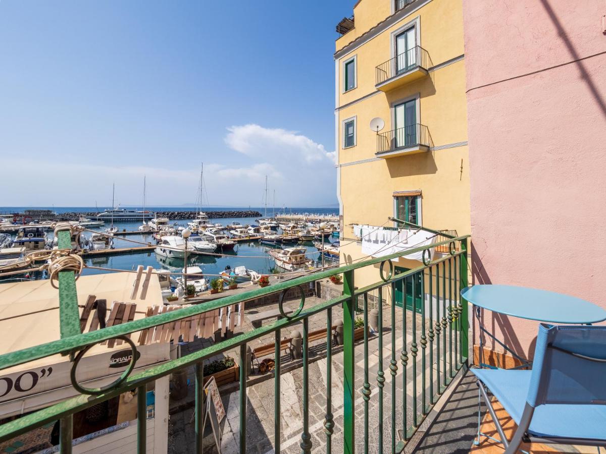 Casa Mariarosa - Seaside Apartment With Balcony Piano di Sorrento Eksteriør billede